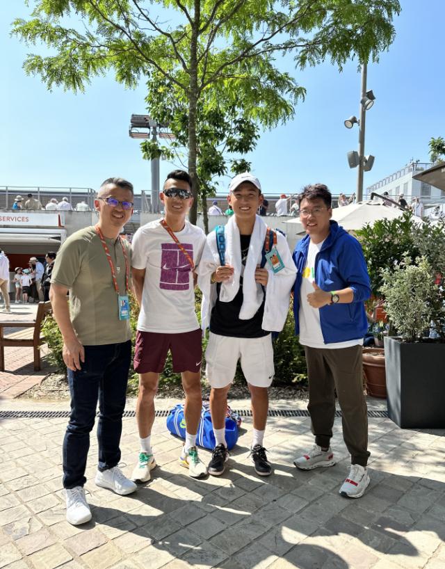 虎扑体育-张奔斗：商竣程1米80的身高，够用吗？