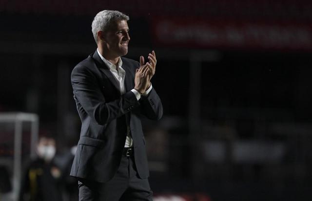 虎扑nba-克雷斯波在巴西执教非常成功 追平库卡纪录！